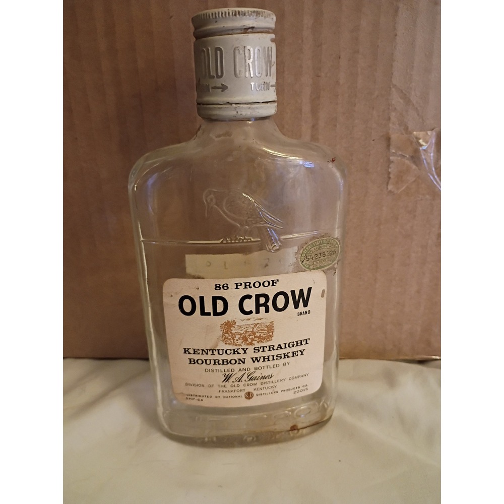 Vintage Old Crow Kentucky Bourbon Whiskey Half Pint Glass Bottle 6.5in 1965